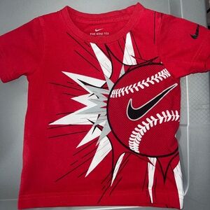 Lightweight nike t shirt